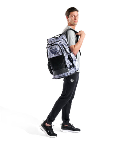 files/010235-902-ARENAALLSETBACKPACK45LAO-008.0ae4a833.jpg