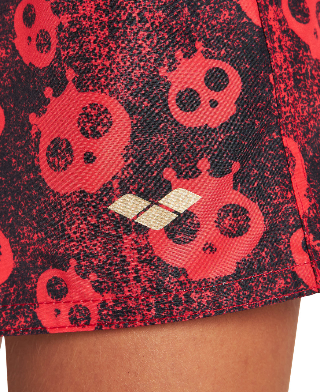 Arena Girl's Allover Short Junior - Red Skulls Multi